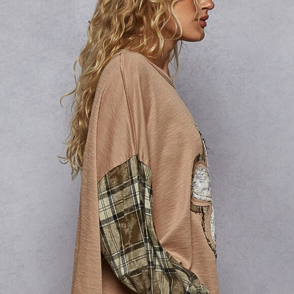 #117 POL Round Neck Balloon Sleeve Top - Picture 3 of 7